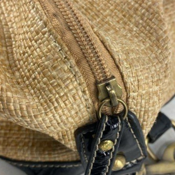 COACH Wicker & Leather Satchel Purse VVVGC preowned. - Picture 3 of 6